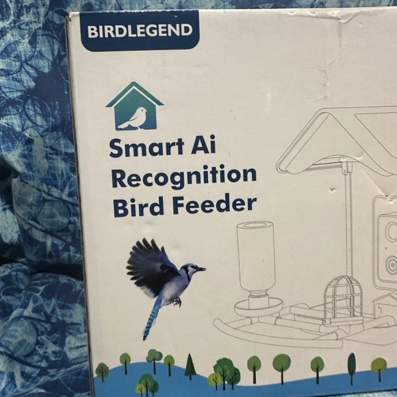 Smart Bird Feeder with Camera - Picture 4 of 4